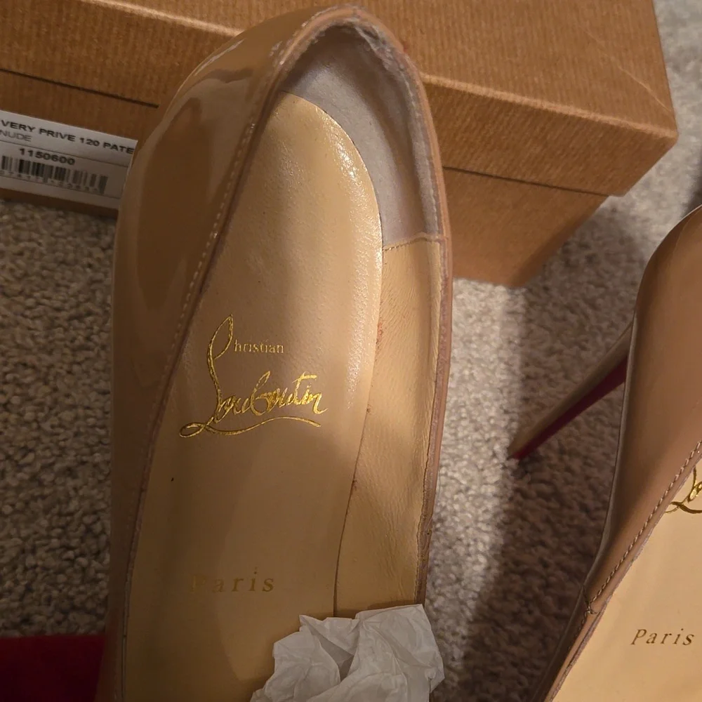 Gently worn CL heels - Picture 9 of 13